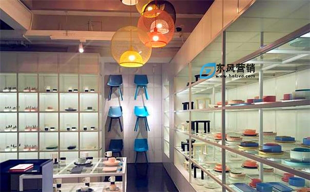 開網店好和還是開實體店好?優劣對比